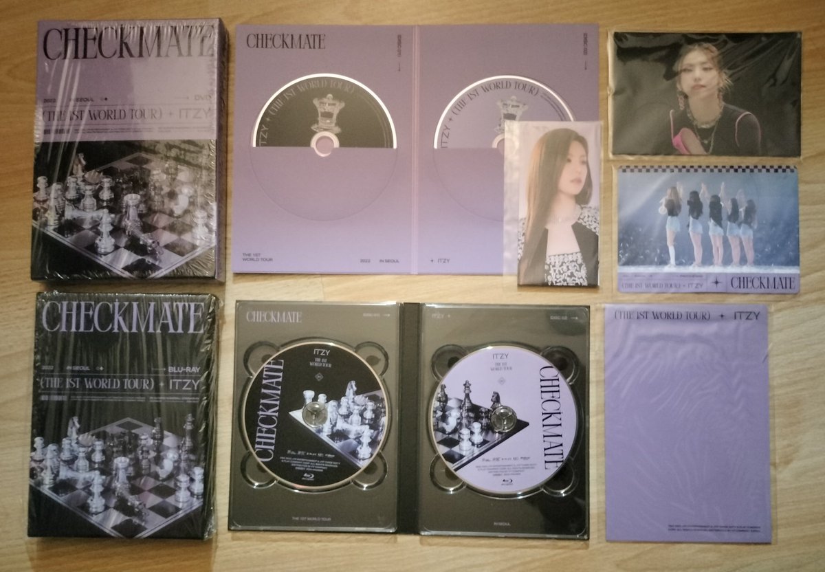 Butterheart27's tweet photo. 📣📣 ฝากขาย ลดราคา
ITZY concert the 1st world tour checkmate 
💿 DVD &amp; BLU-RAY 💿
ได้ของทุกอย่างตามภาพ
💰 650 บาท รวมส่ง
สั่งซื้อ/เพิ่มเติม DM ค้าบ
#ตลาดนัดitzy #ตลาดนัดอิทจี #ตลาดนัดมิดจี #ตลาดนัดmidzy #itzy_world_tour https://t.co/GeeeWY3Mtq