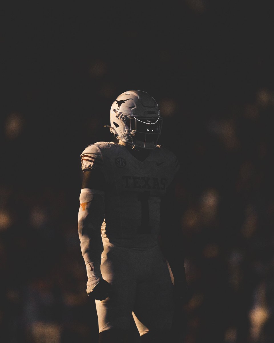 Texas Football tweet media