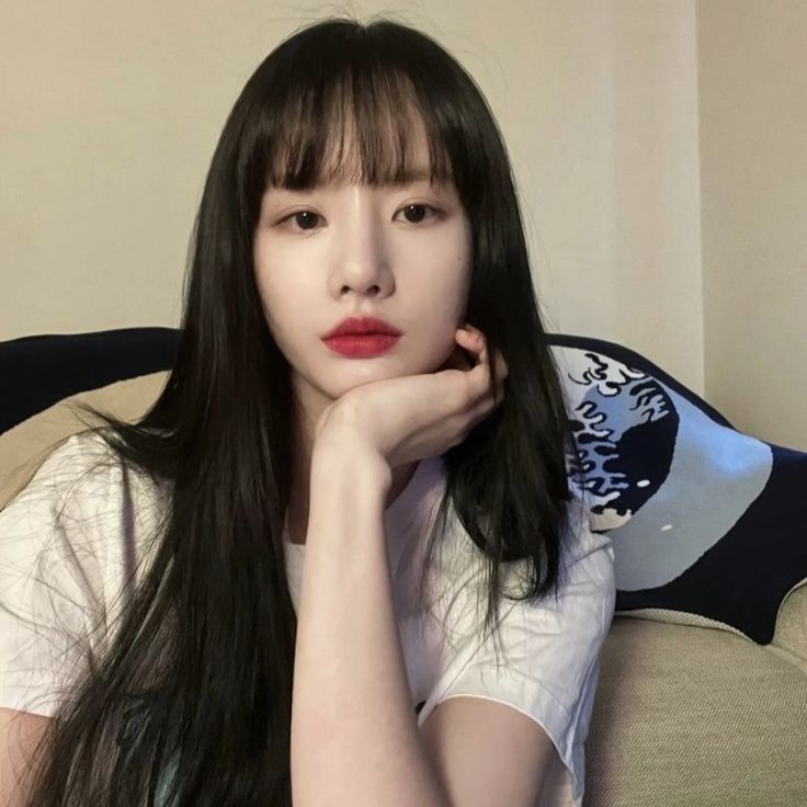 Base umum bisa follow @cornerfess tweet media