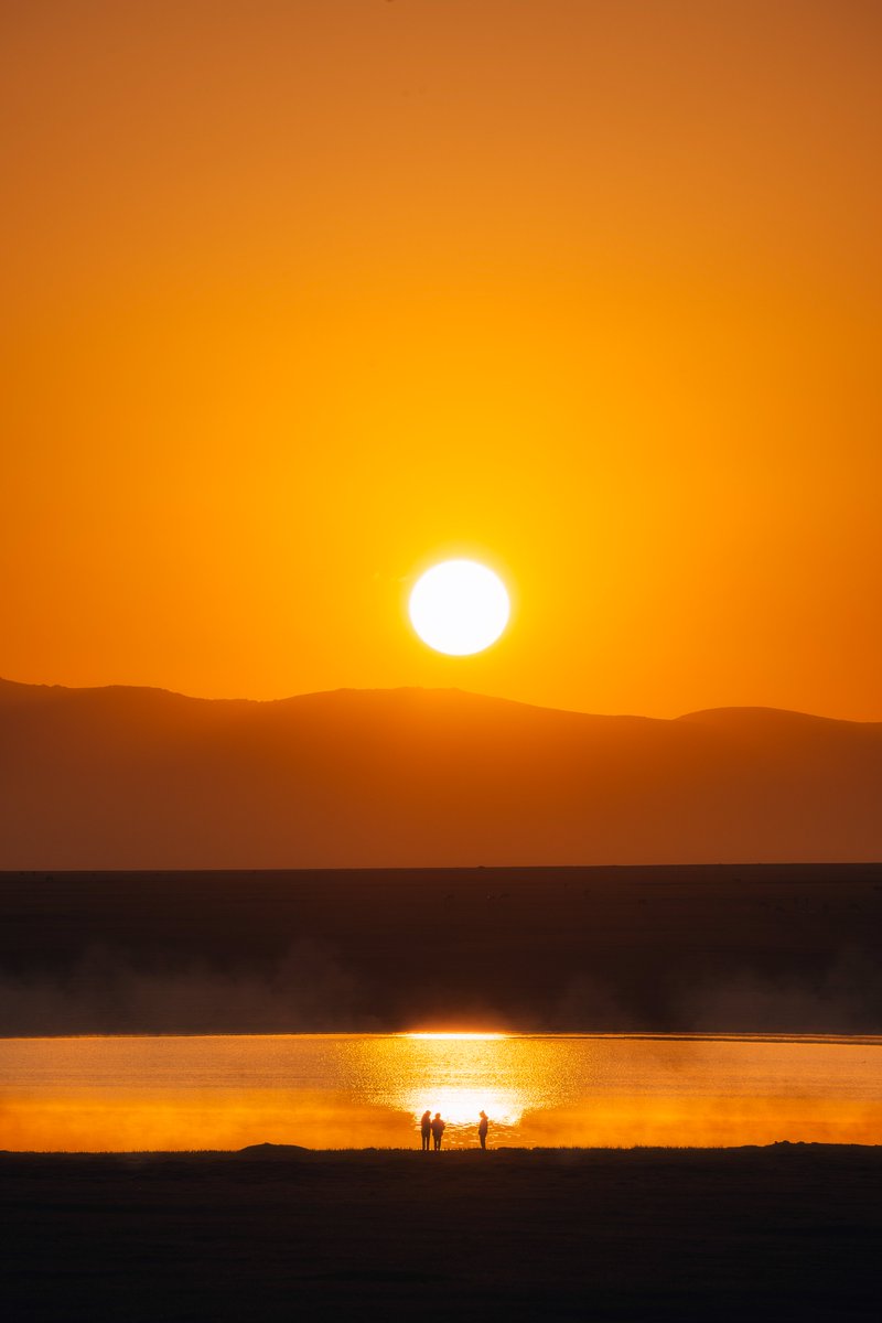 nakul_sharma07's tweet photo. GM 

Photography is not dead..

LIFE IN MINIMALISM is LIVE NOW on @TransientLabs

👉 6 1/1 pieces 
👉 4 Countries 
👉 5 years of hard work &amp; travel
👉 auctions stars at 0.10 $ETH only

Please read the stories behind every one. 
Please RT/QT 

https://t.co/sBYghTlWNX https://t.co/U4IzBPvryQ