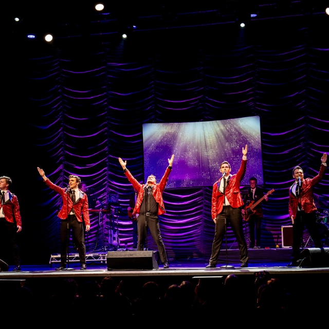 De Montfort Hall tweet media