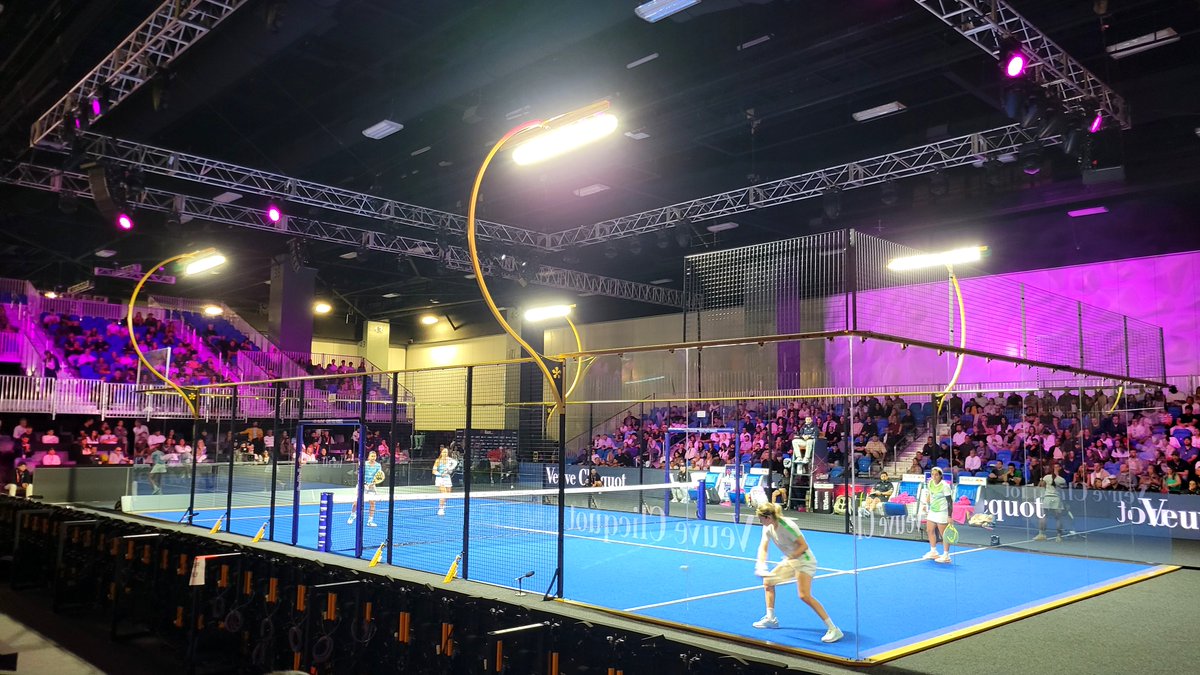 MiamiBeachConvCenter tweet media