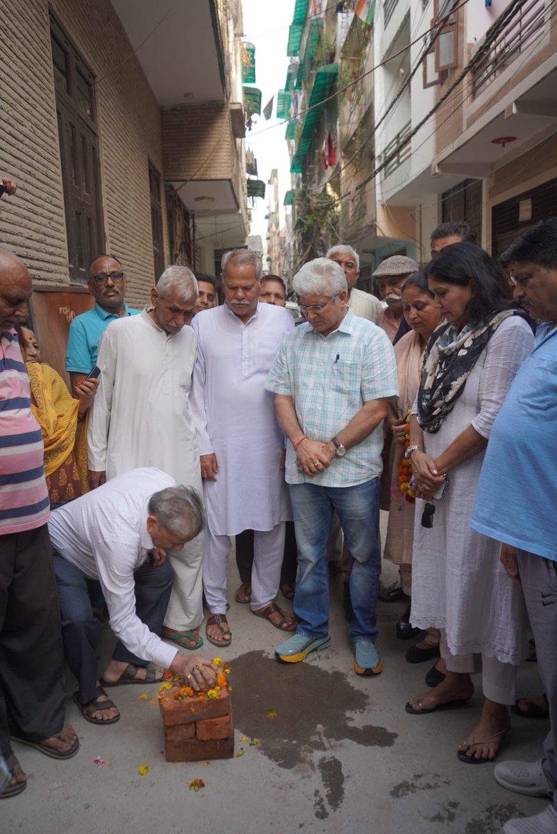 Kailash Gahlot tweet media