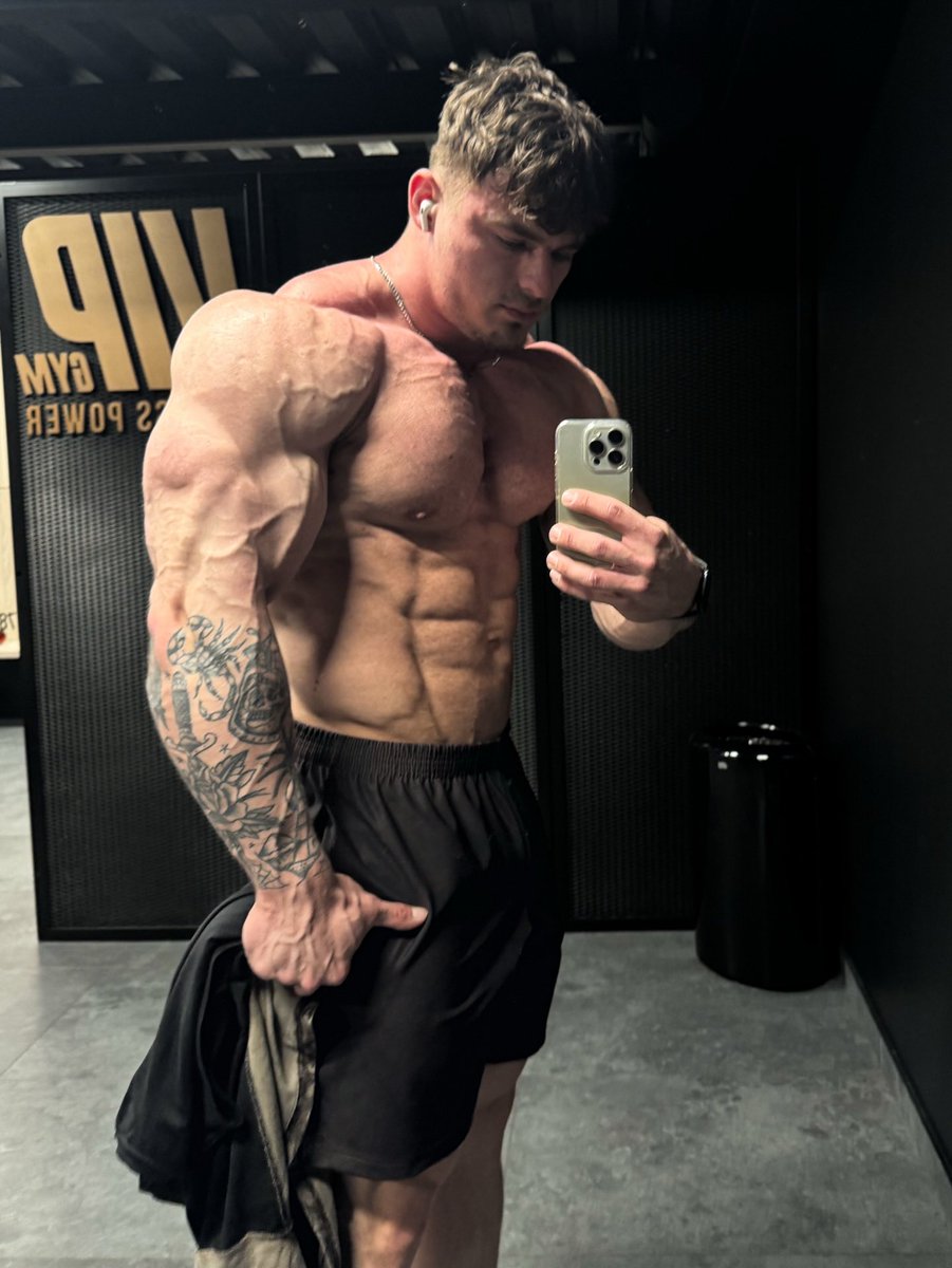 💯𖤍 RØdneyRɆmix 𖤍 💯 tweet media