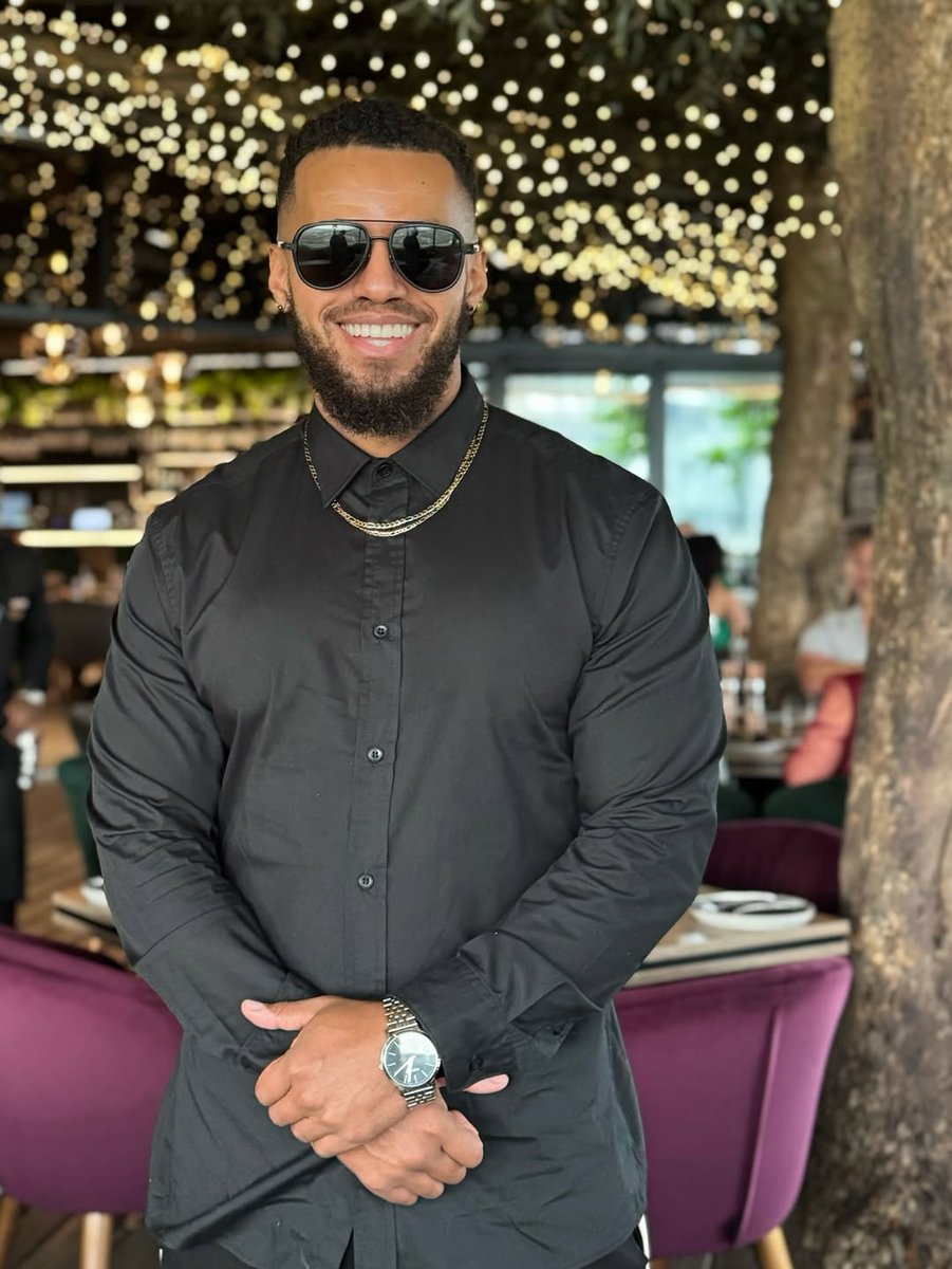 PopPulse tweet media