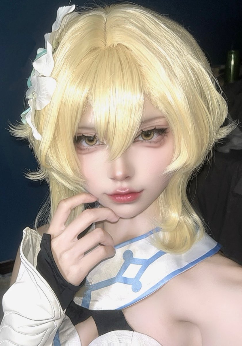 ひ⊃ し˝ ˝ tweet media