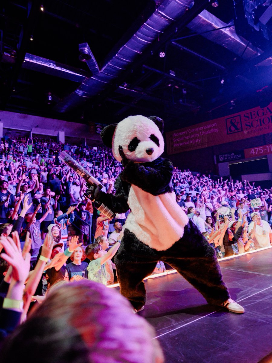 Heritage Bank Center tweet media