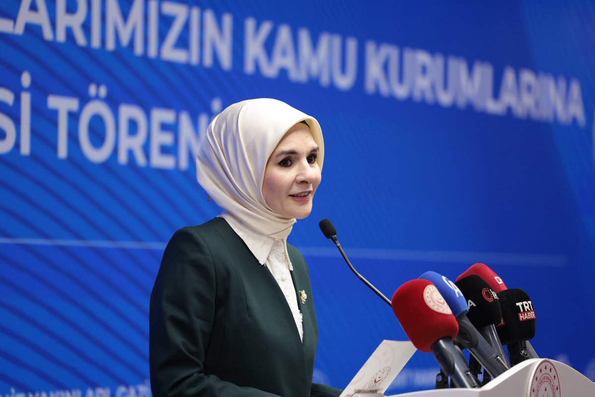 Mahinur Özdemir Göktaş tweet media