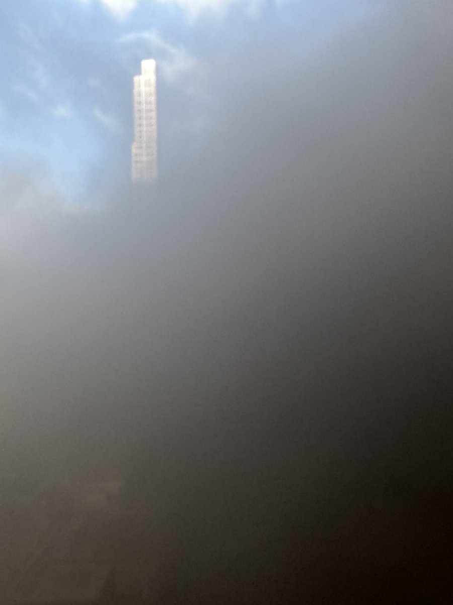 Zafrael's tweet photo. Holy Smokey roof in midtown https://t.co/73eKwbUBR4