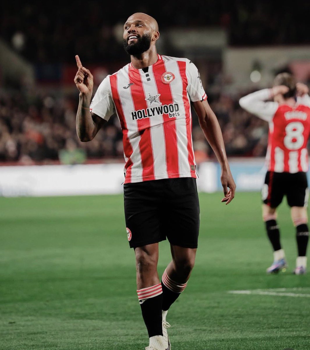 AKINWANDE tweet media