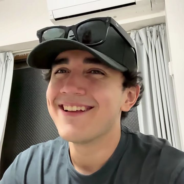 toni con q!roier tweet media