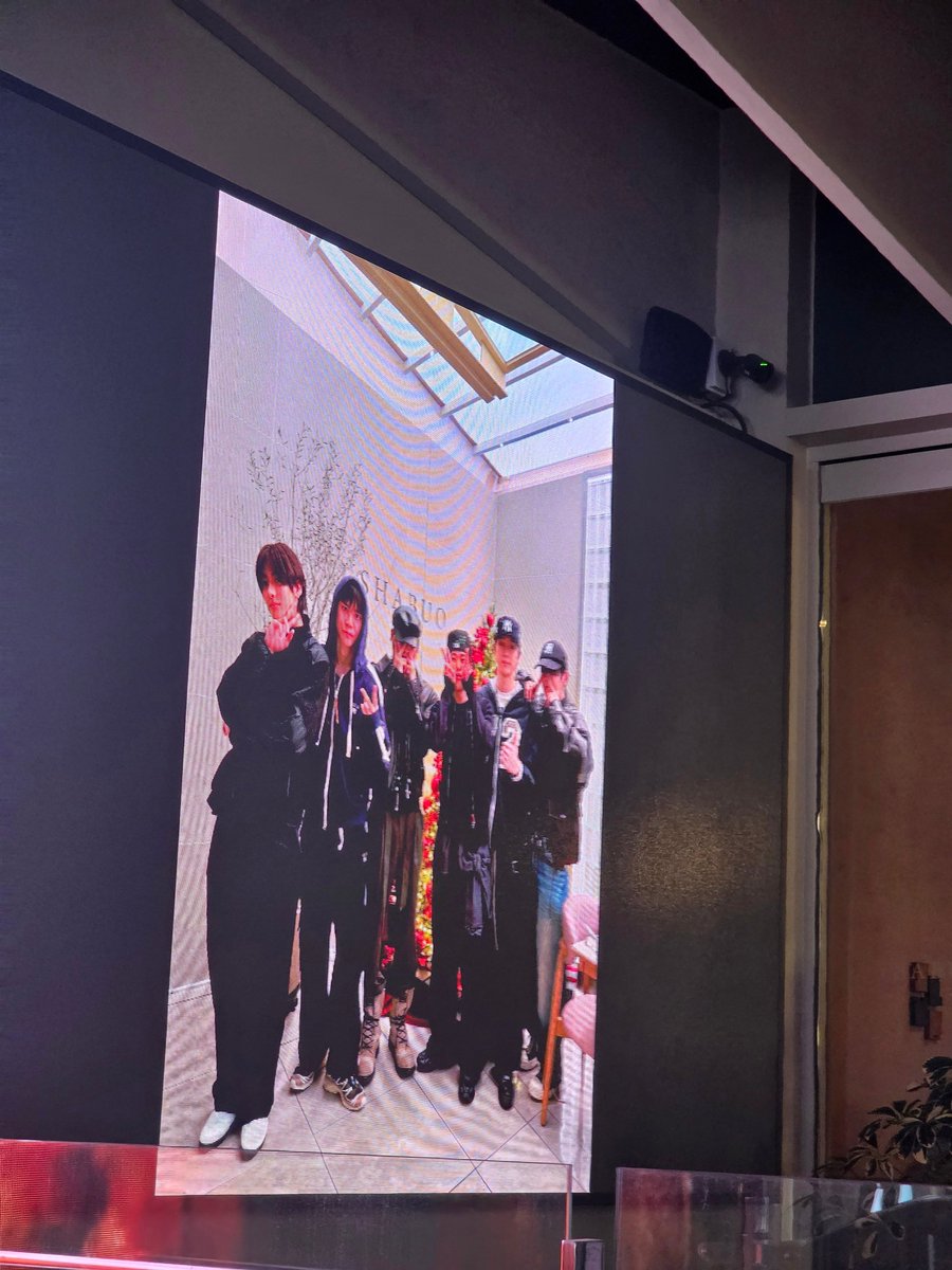 티라노 tweet media