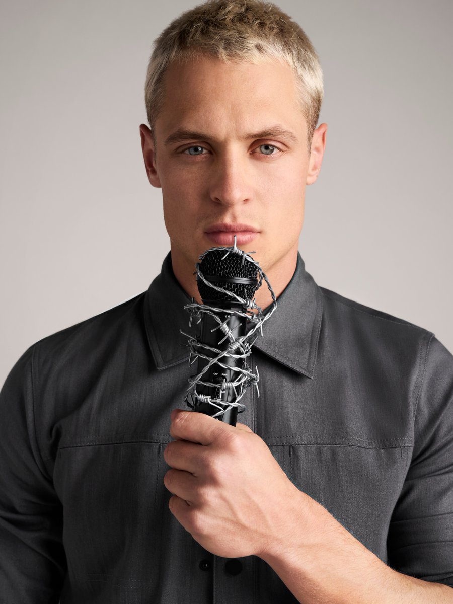 Kenneth Cole tweet media