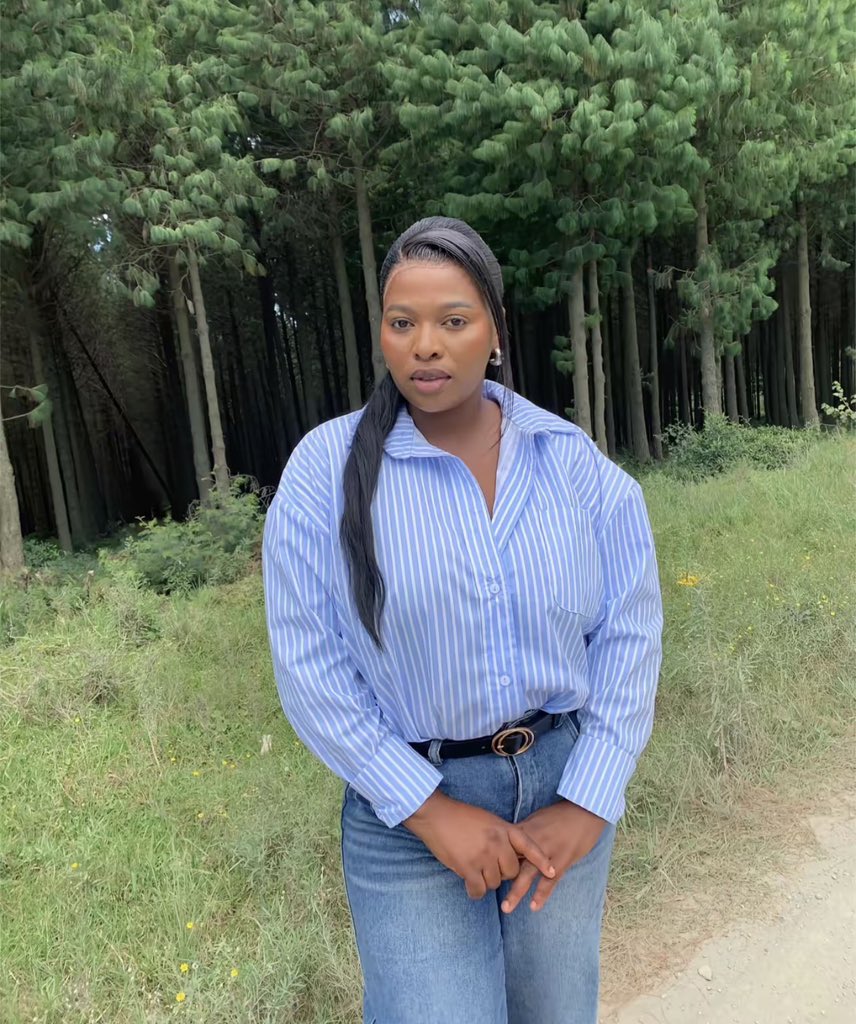 Man’s NOT Barry Roux tweet media