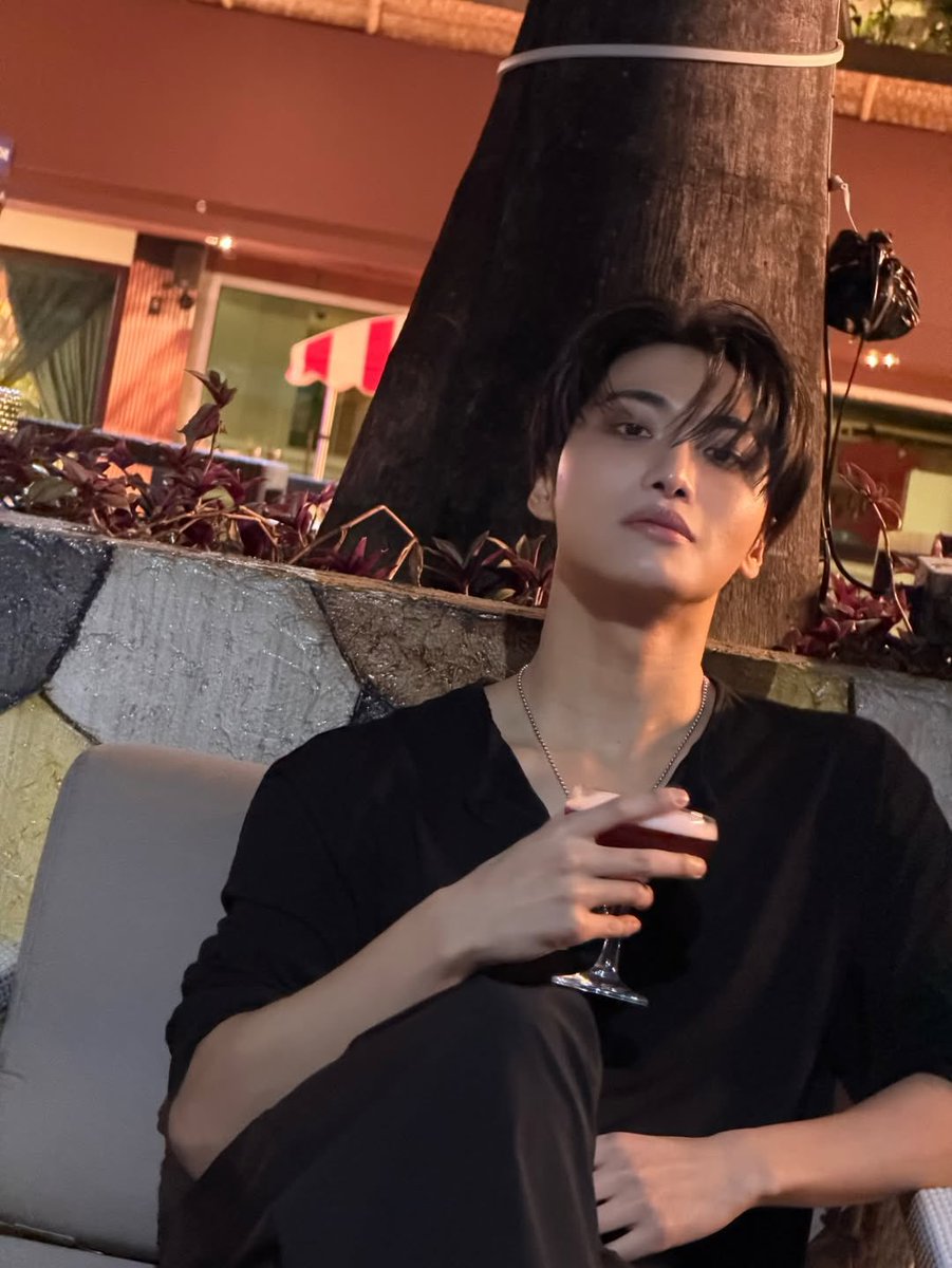 1024updates's tweet photo. [📷] 260317 | SEONGHWA

#ATEEZ #에이티즈 #SEONGHWA https://t.co/xzvLxT7Yt0