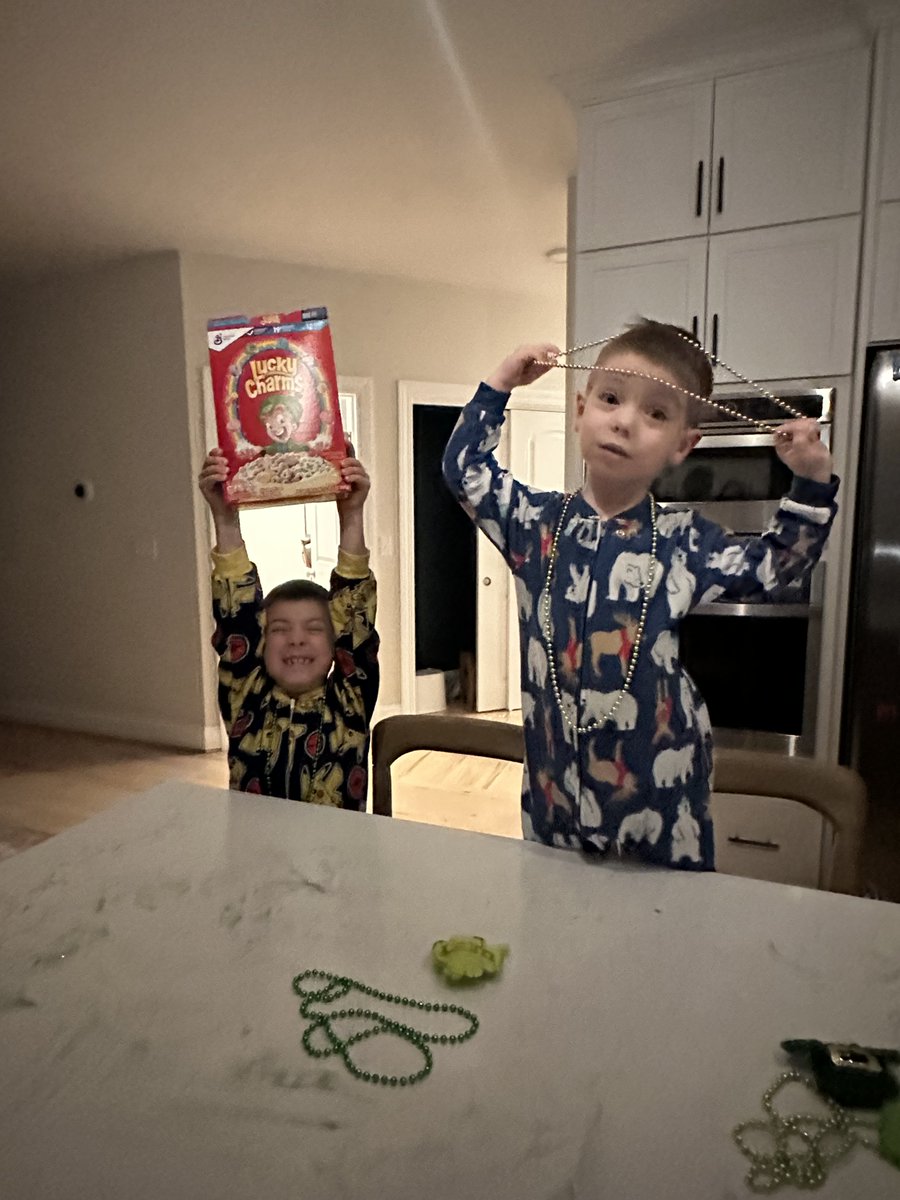 Uncle B🌲 👽 🌲 tweet media