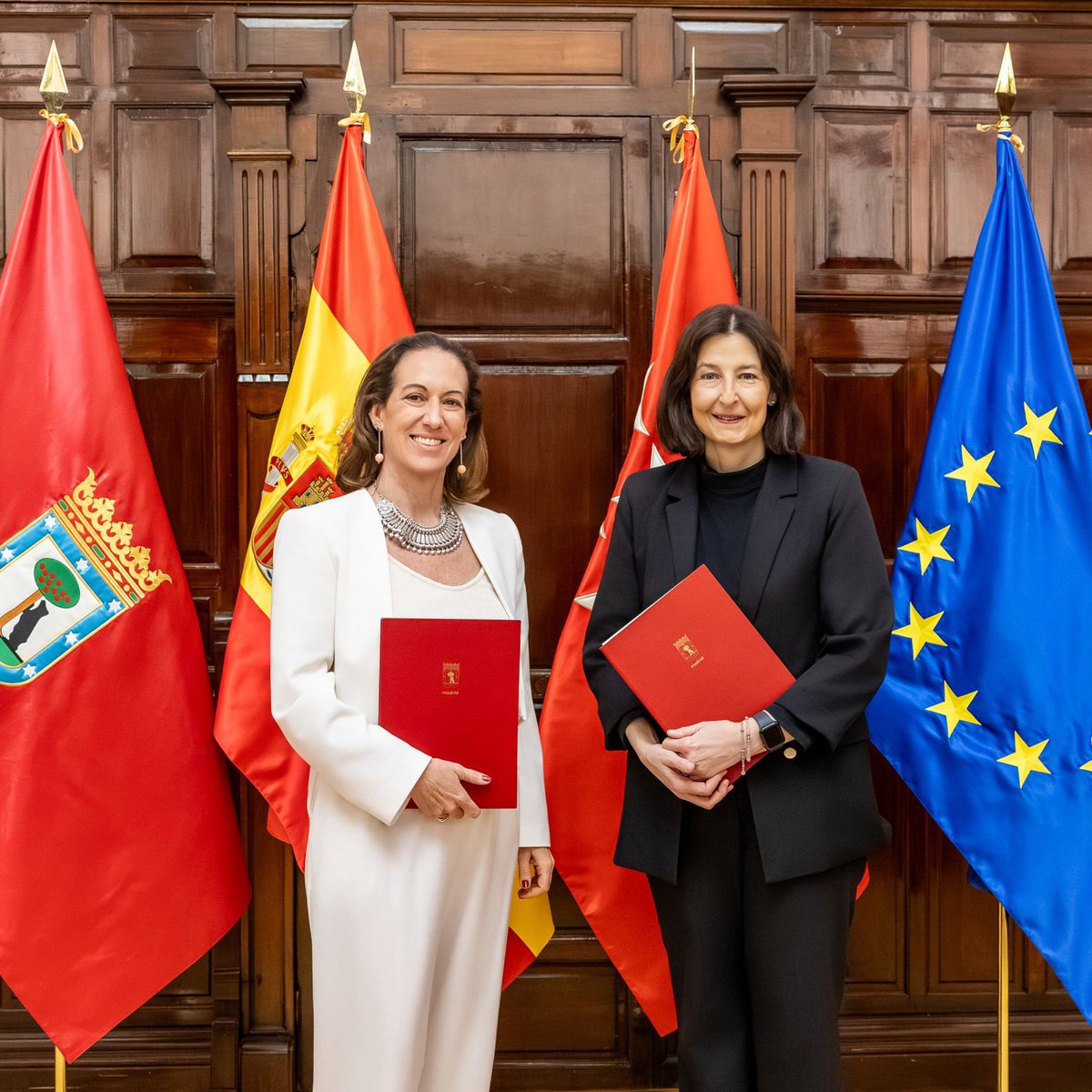 Colegio Notarial de Madrid tweet media