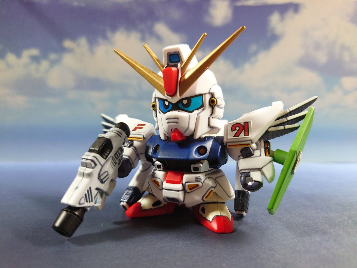 むむむ tweet media