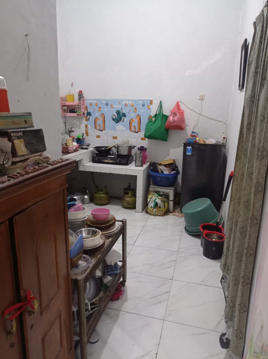 YuliaY72168's tweet photo. Harga 250 juta nego https://t.co/1QE4B9Wk9I