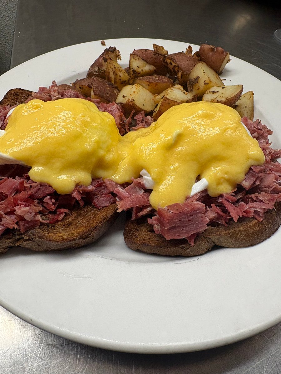 Eller's Restaurant tweet media