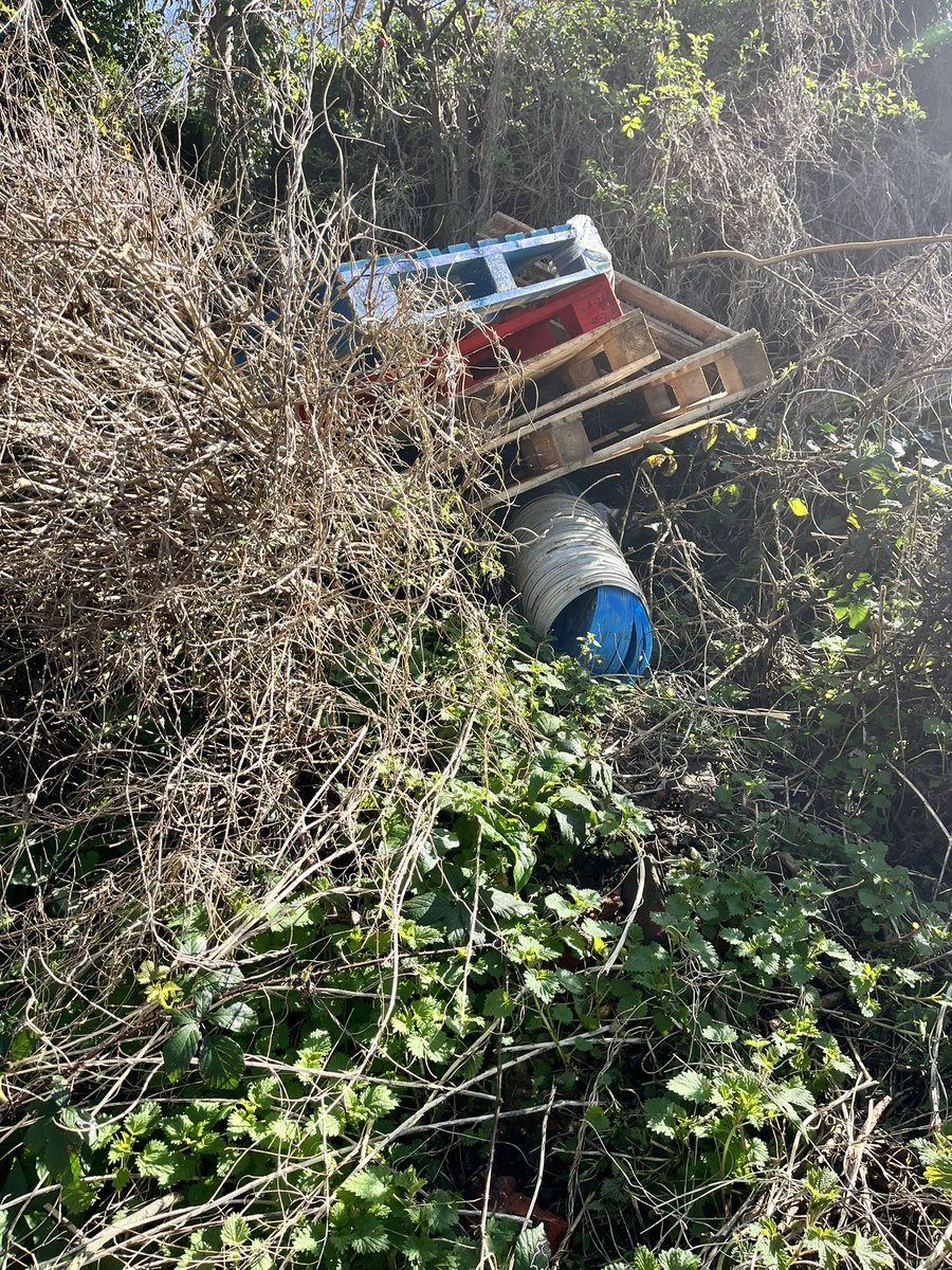 flyskydronesuk tweet media