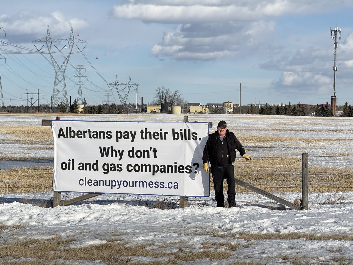 mark_dorin's tweet photo. The actions taken in Edmonton by me and others clearly show that the Alberta government and its various agencies prioritize illegal, trespassing unsafe oil and gas over the rights of landowners to be safe and to earn income from their land.

That’s a problem for all landowners. https://t.co/I0ynbYh7FS