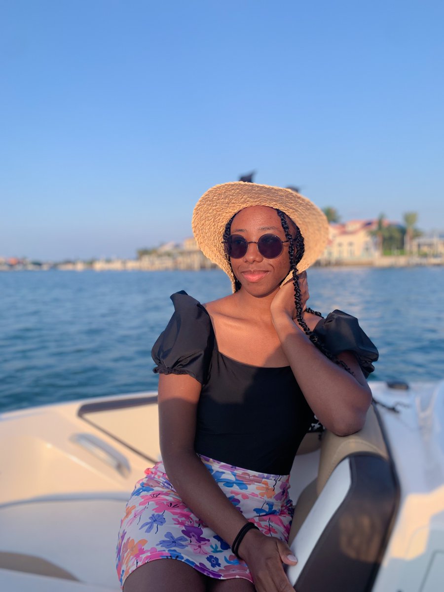 𝐦𝐢𝐜𝐚𝐡 tweet media