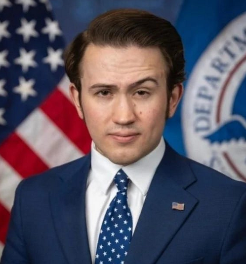 Not Tom Jones tweet media