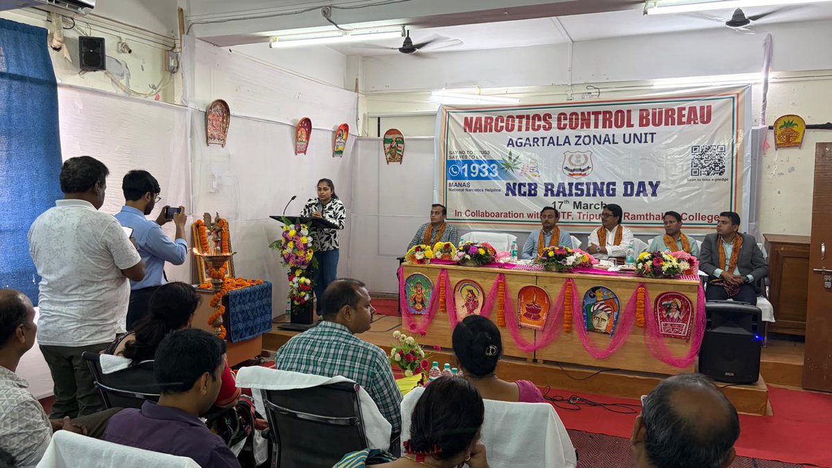 NCBAgartala's tweet photo. 41st Raising Day of NCB celebrated at Ramthakur College, Agartala.

Sh. Sanjoy Roy (DIG, ANTF)- Chief Guest &amp; Ms. Dipa Karmakar -Special Guest
Pledge taken; ~300 students attended.MANAS -1933 #dg_ncb #ncbindia #NCB https://t.co/OjgcQHlaxR