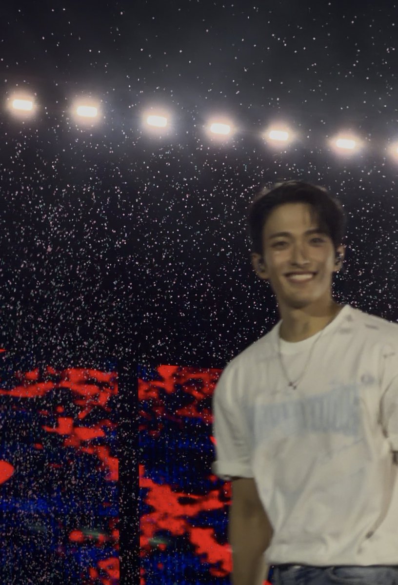 fio is missing svt:( tweet media