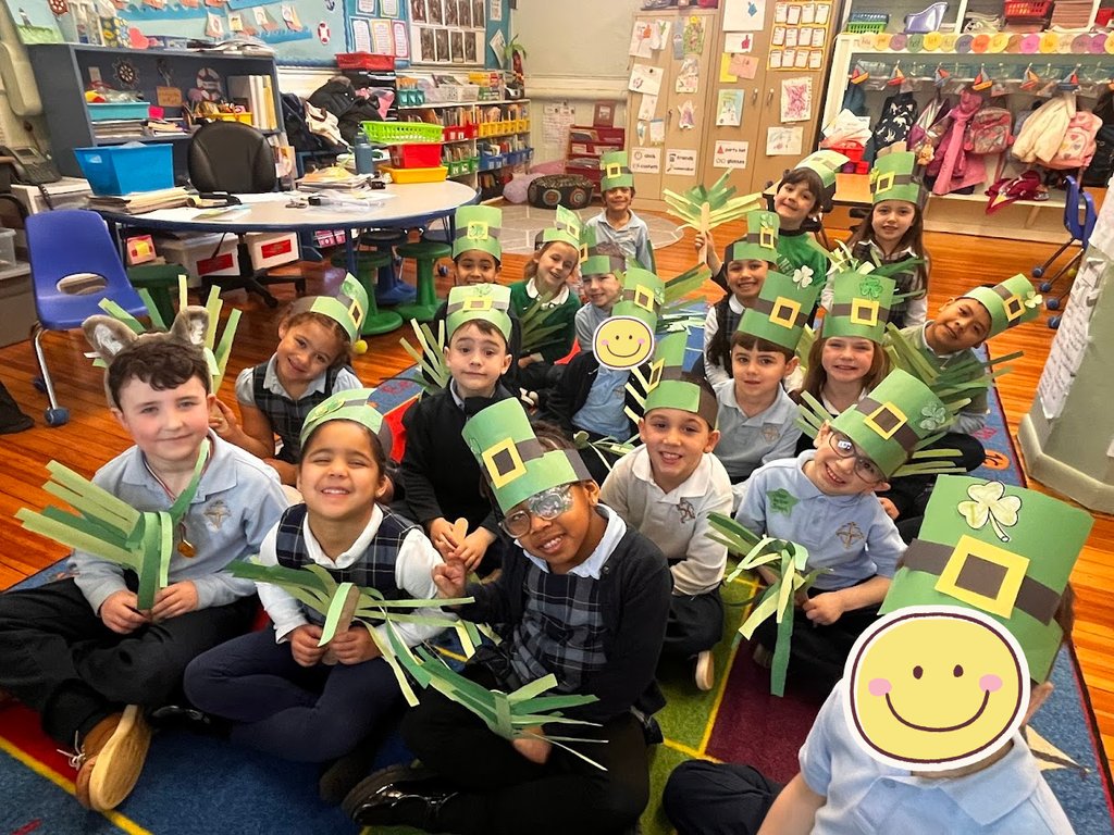 Mrs. Underwood and Ms. Ari's Kindergarten Class combined learning about Saint Patrick with learning about Palm Sunday today. Look at their leprechaun hats and palm fronds!

🙏☘️Saint Patrick, pray for us! ☘️🙏