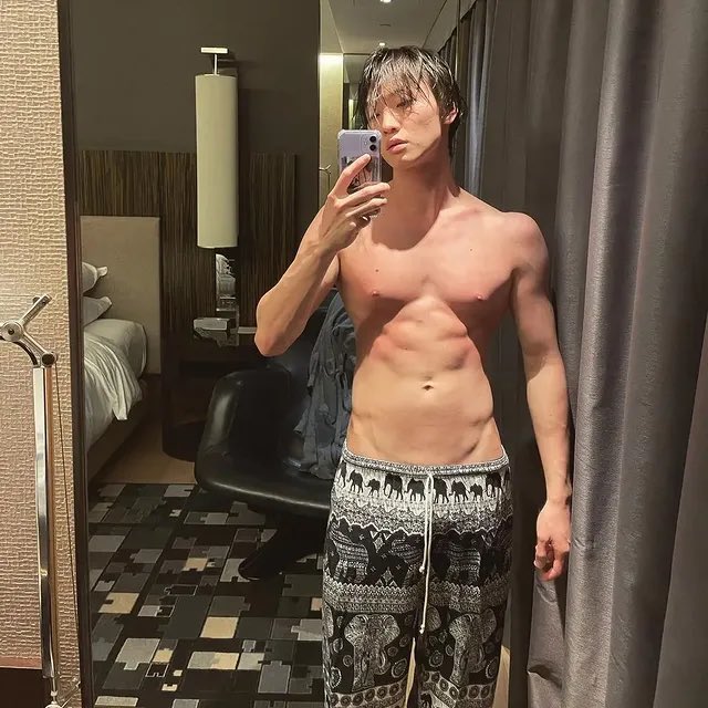 𝐓𝐚𝐞-𝐰𝐨𝐧 𝐋𝐞𝐞 tweet media