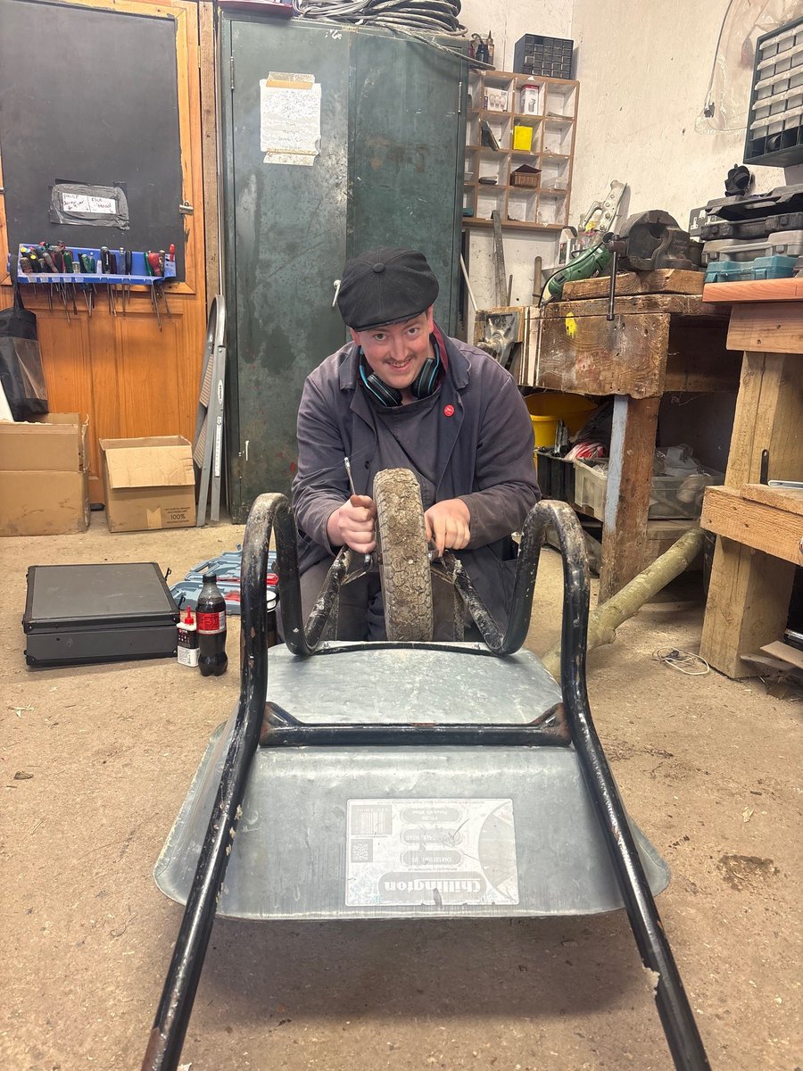 TillyTractor tweet media