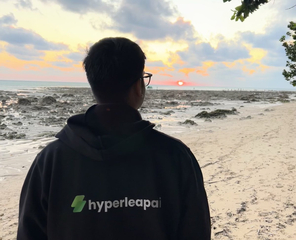 trickastley tweet media