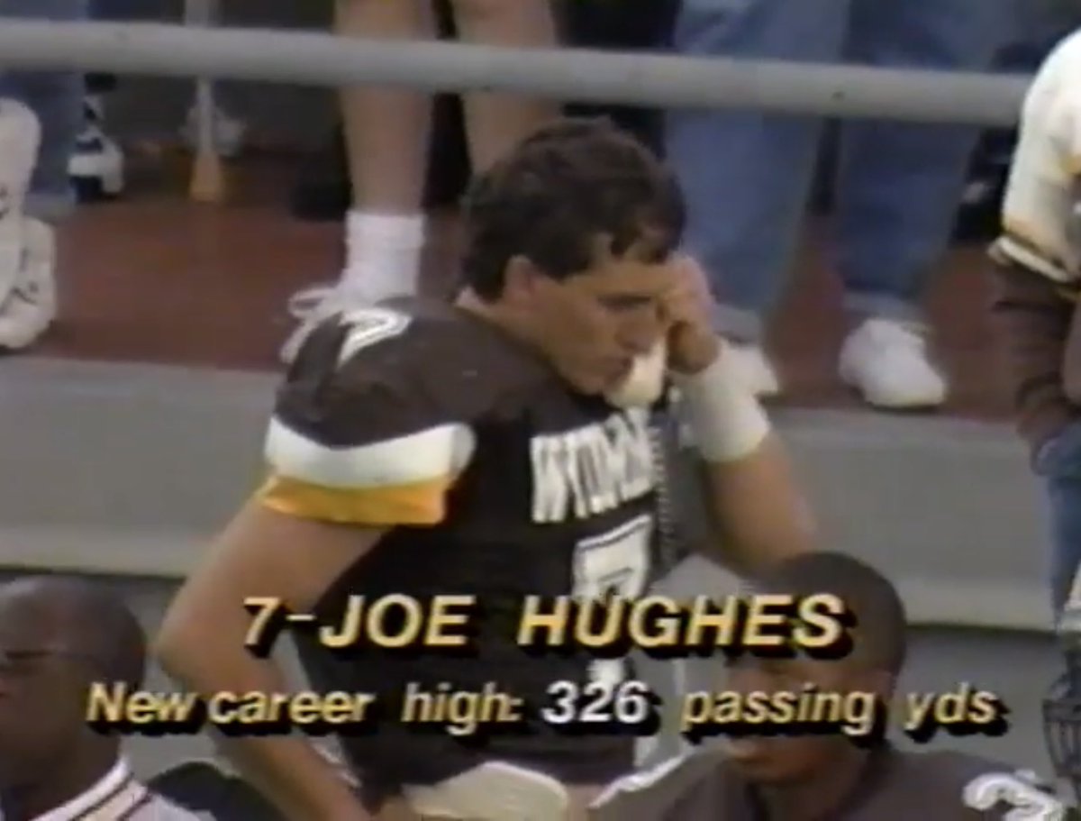 no context pokes tweet media