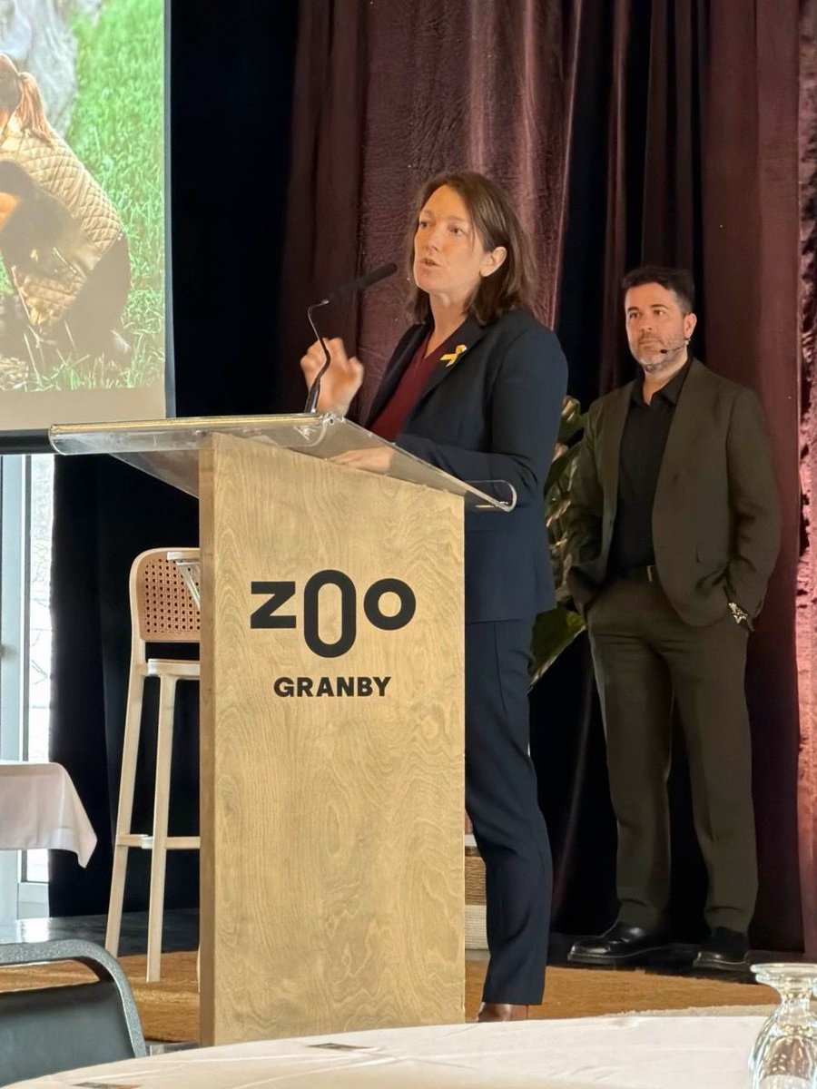 MADandurand's tweet photo. De passage au Rendez-vous touristique des Cantons-de-l’Est pour parler des travailleurs étrangers temporaires, essentiels à l’industrie.
//
At the Eastern Townships Tourism Rendezvous to discuss temporary foreign workers, essential to the industry.
@cantonsdelest https://t.co/9BHPfT6bqL