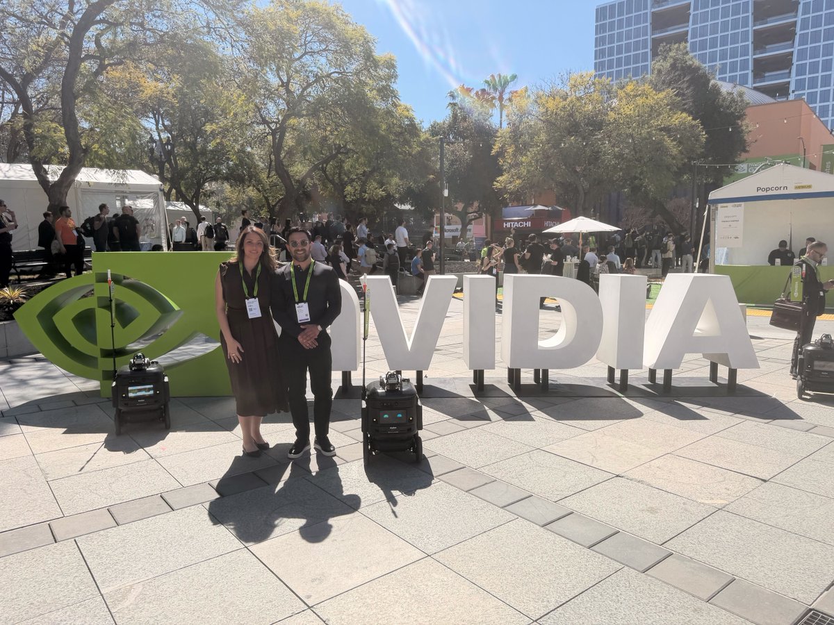 Hyperstack tweet media