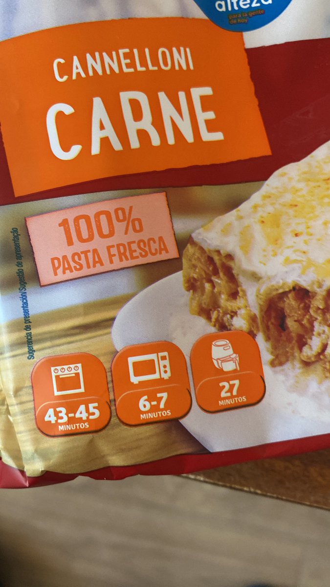 Quince 🔜 Ibercon tweet media