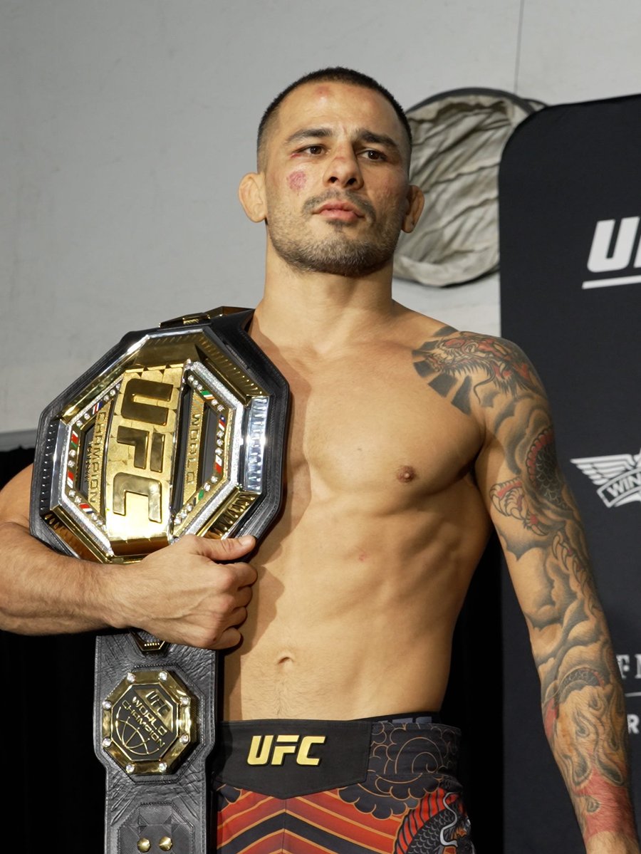 هتّان tweet media