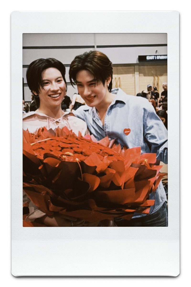 นอฟอ ✿ tweet media