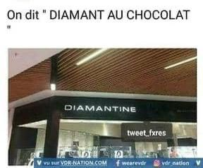 Create_error's tweet image. Le pris il est sérieux 🤣🤣🤣#boutique #ChocolartPhoto #chocolatine #humour