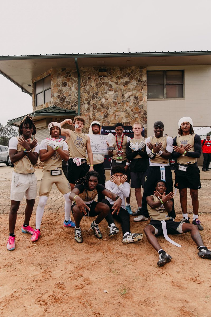 QBTucker's tweet image. I’m really like that 📞🤫 @24k7v7 

#24KWay #BirdGang #PointMade #Flash