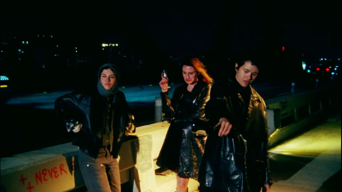 daisy 𓍢ִ໋🍓🦎ೀ tweet media