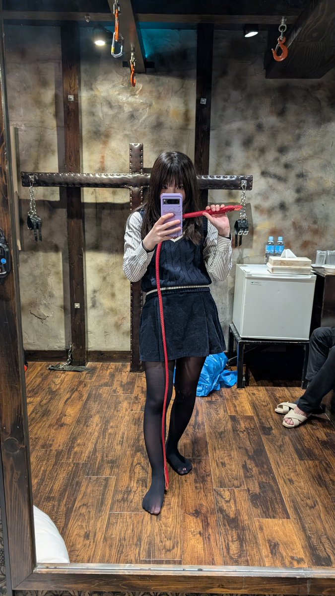 如月レナ tweet media