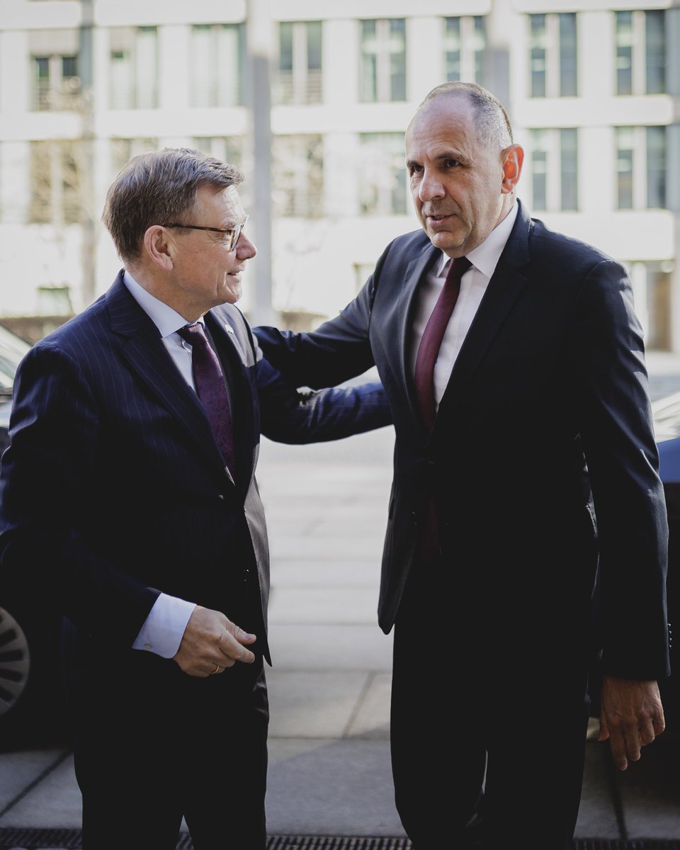 Johann Wadephul tweet media