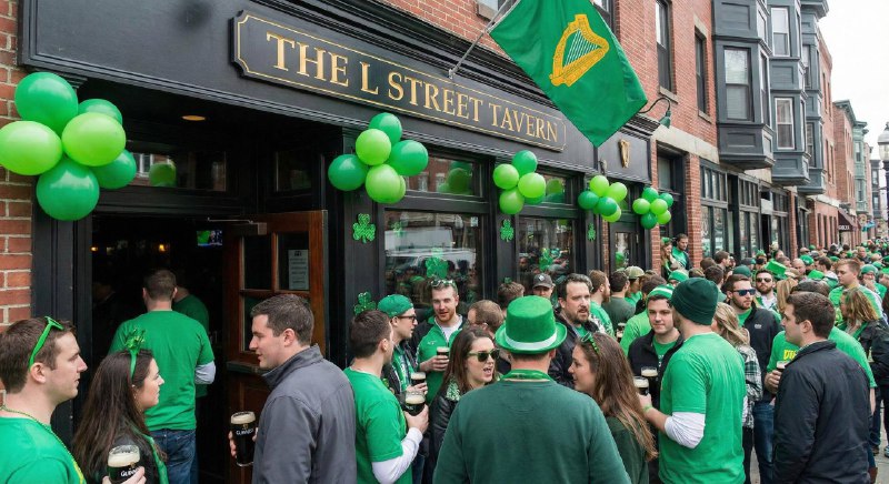 dodrill08's tweet photo. 🍀Happy St Patrick's Day!🍀
If you’ve ever had the chance to experience St. Patrick’s Day in Boston, you’ll know why the whole city turns into a sea of green. That’s because green is the color that represents Ireland, and because Boston is home to many Irish immigrants.💚💛❤️ https://t.co/XzyzutTiTX