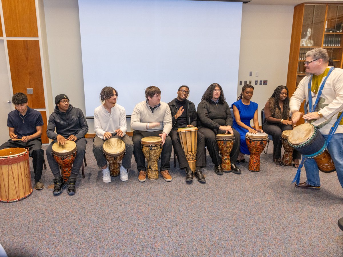 Eastern CT State University tweet media