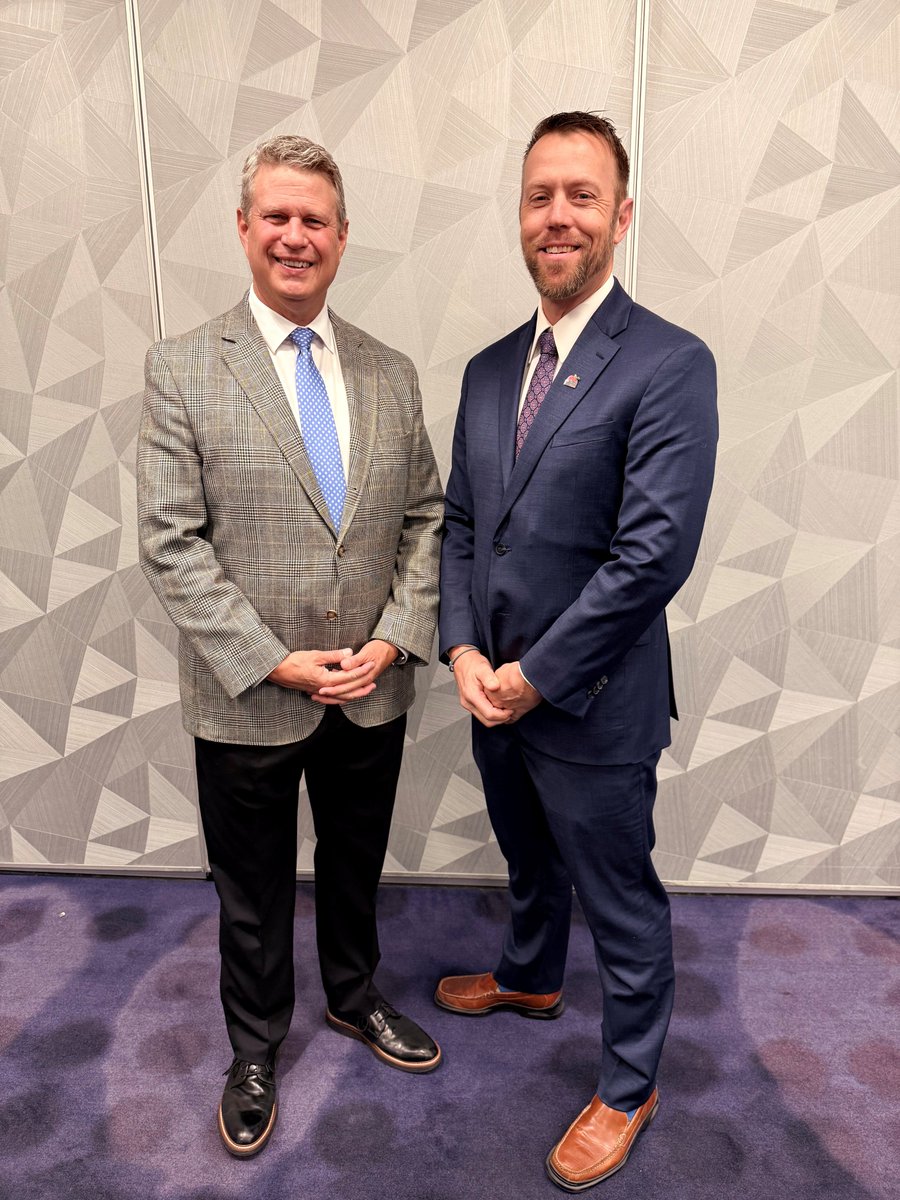 Michigan Apple Comm tweet media