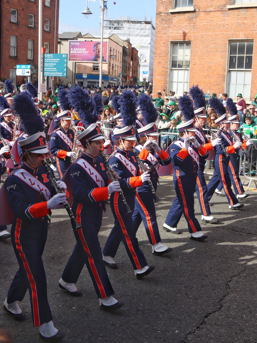 Marching Illini tweet media