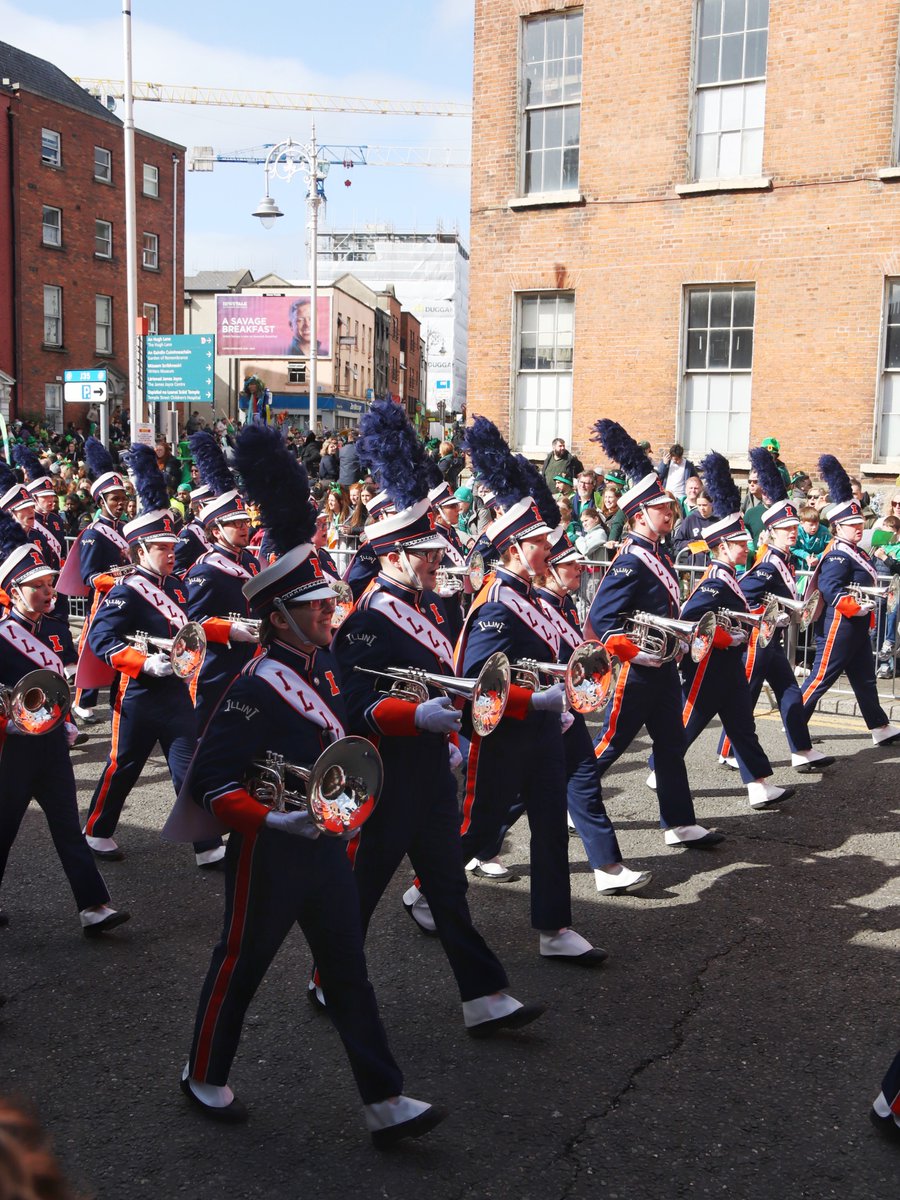 Marching Illini tweet media